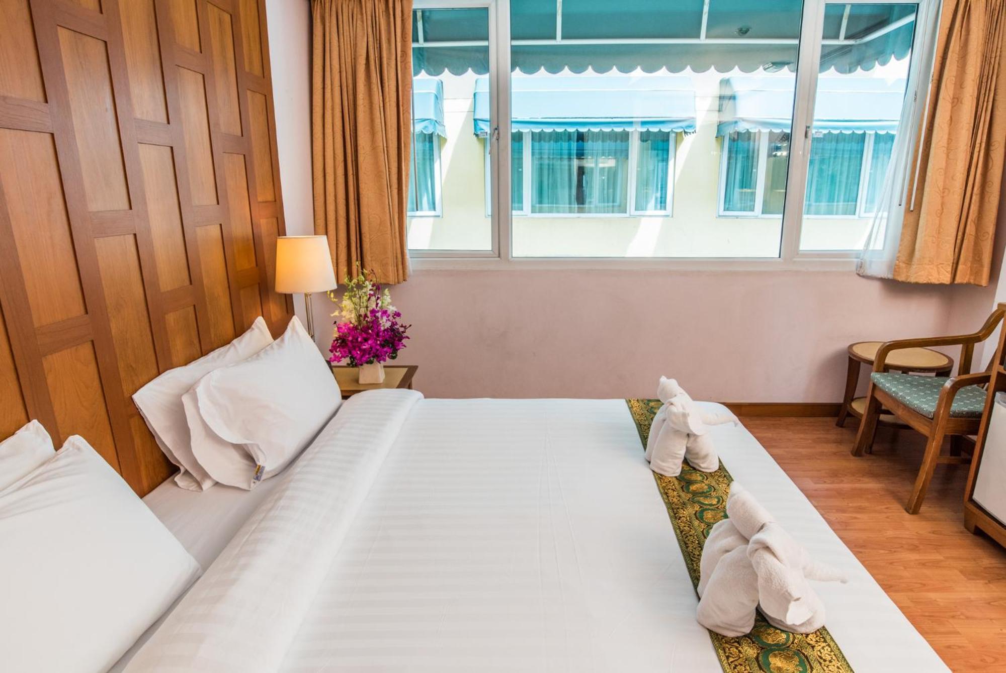 New Siam Riverside Бангкок Экстерьер фото